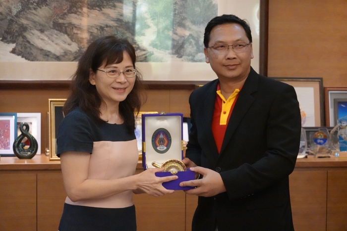【學習橋樑，深化友誼：國立屏東大學與泰國姊妹校班頌德皇家師範大學(Bansomdejchaopraya Rajabhat University, BSRU) 教育之旅】圖片
