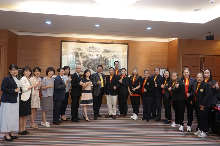 【學習橋樑，深化友誼：國立屏東大學與泰國姊妹校班頌德皇家師範大學(Bansomdejchaopraya Rajabhat University, BSRU) 教育之旅】圖片